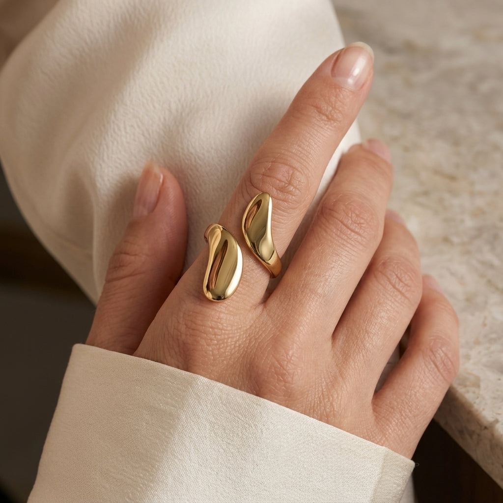 Teardrop Bybass Ring